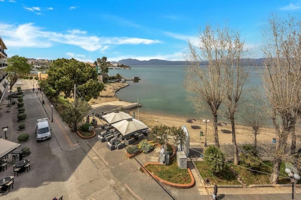 Bright Central Apartment With Splendid Sea View! Chalkís Esterno foto