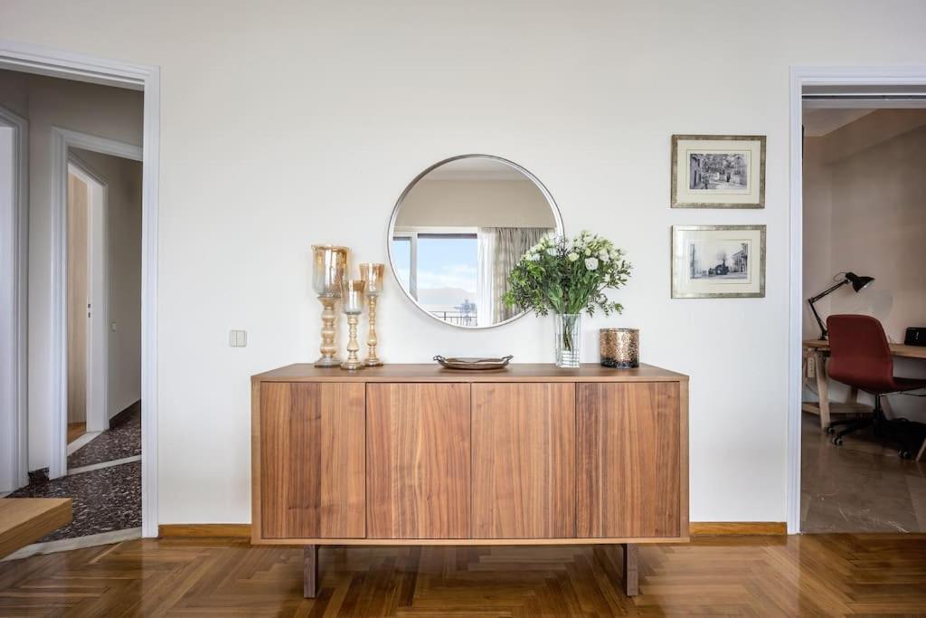Bright Central Apartment With Splendid Sea View! Chalkís Esterno foto